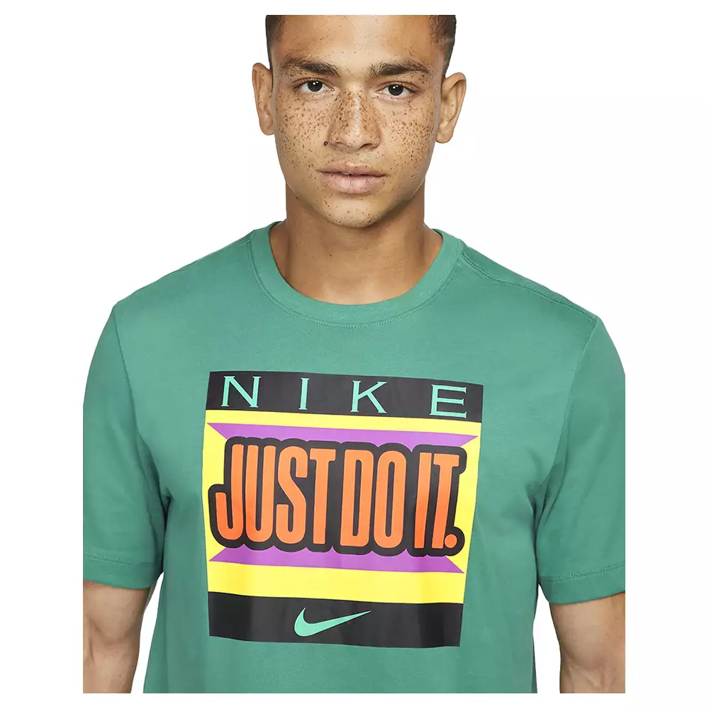 Camiseta Training Nike Dri-FIT - Verde - Multicolor