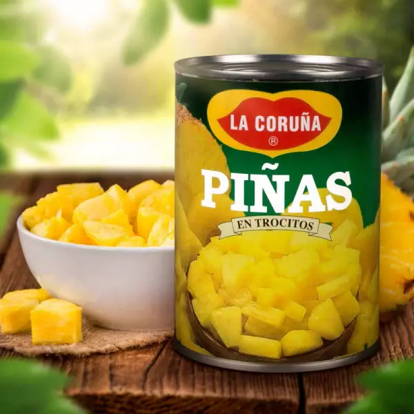 Pineapple Chunks Can 19.9 oz Private Label