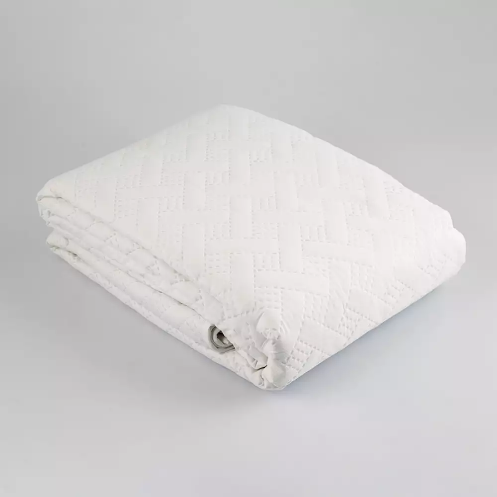 Cubrecama Fenissa   King  Blanco  100% Microfibra