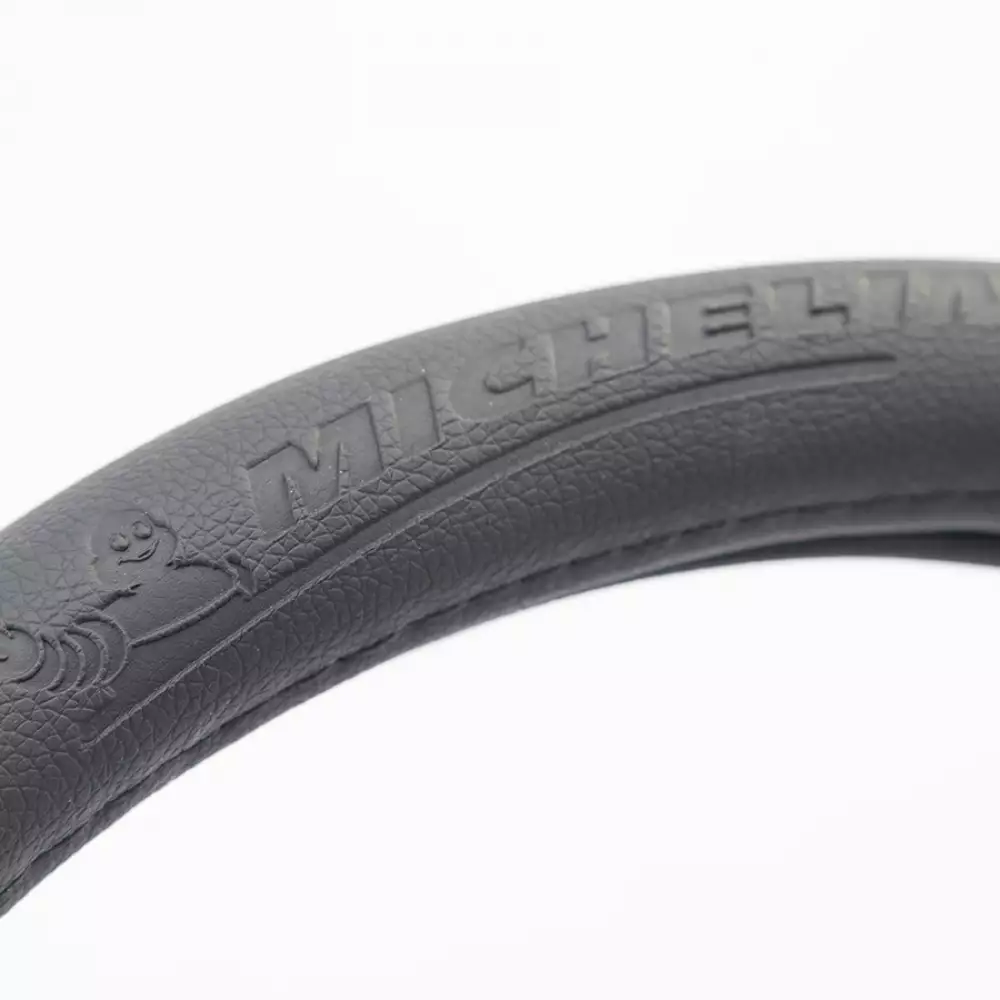 Cubretimon Michelin Negro/Rojo