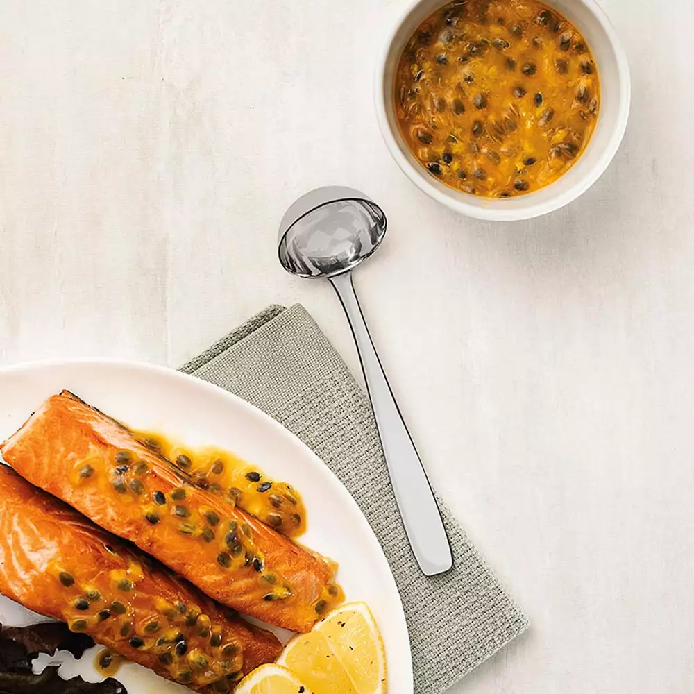Cucharon Salsa Tramontina Essentials 16Cm Plateado Acero Inoxida