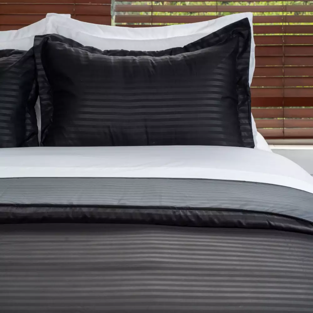 Duvet Fenissa   King  Negro  100% Microfibra