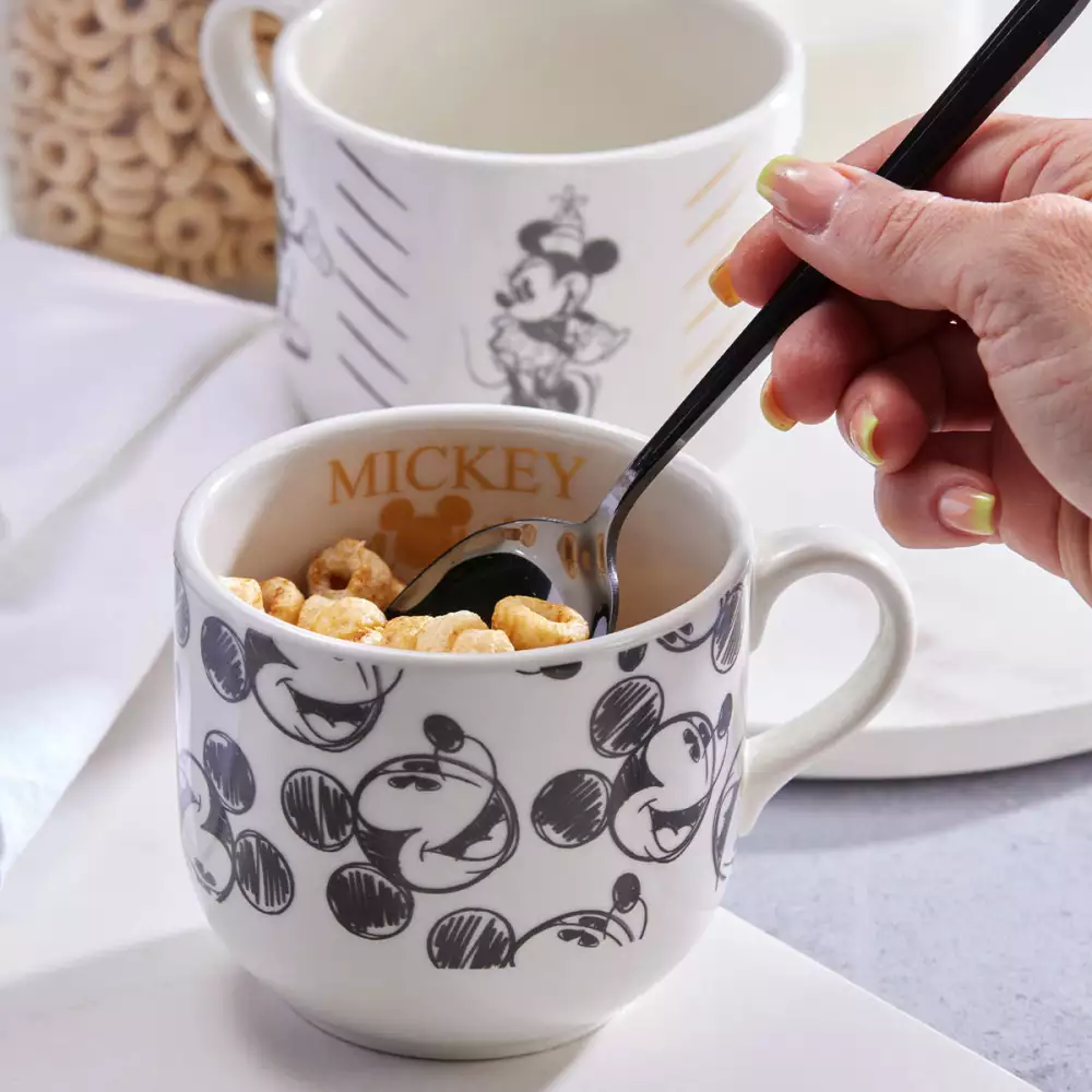 Mug Taza Corona Disney Surtido 481.6 Ml Ceramica Pl1132526212