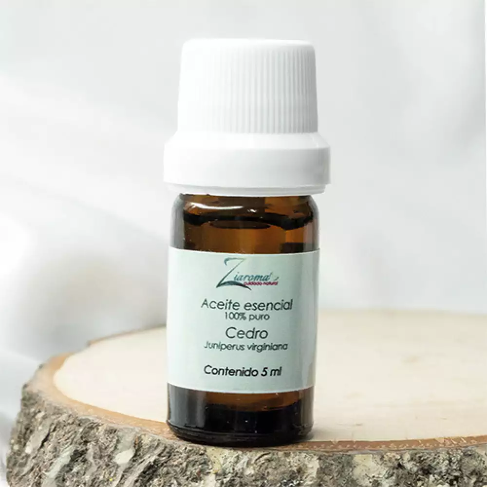 ACEITE ESENCIAL DE CEDRO