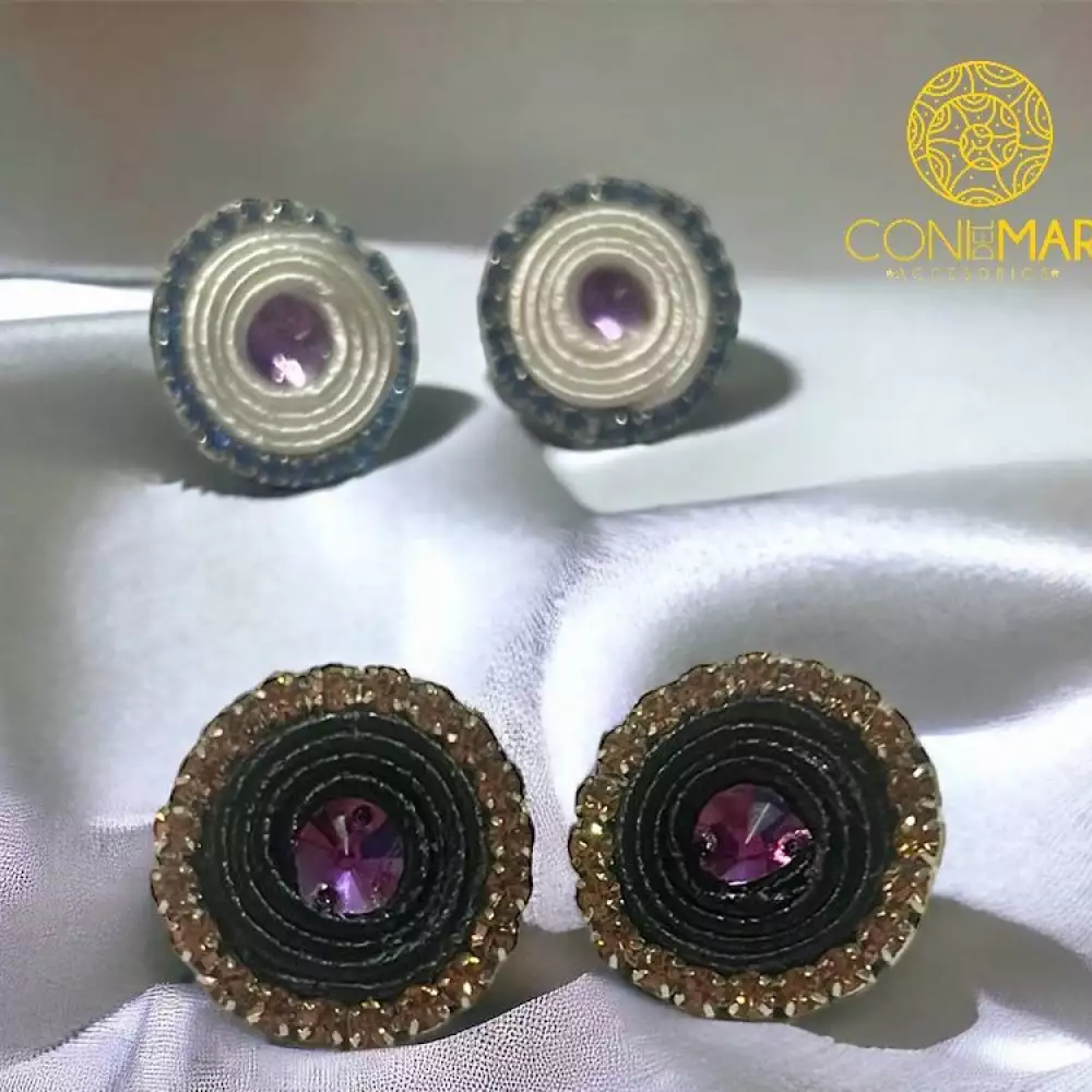Aretes Sol elaborados a mano técnica soutache