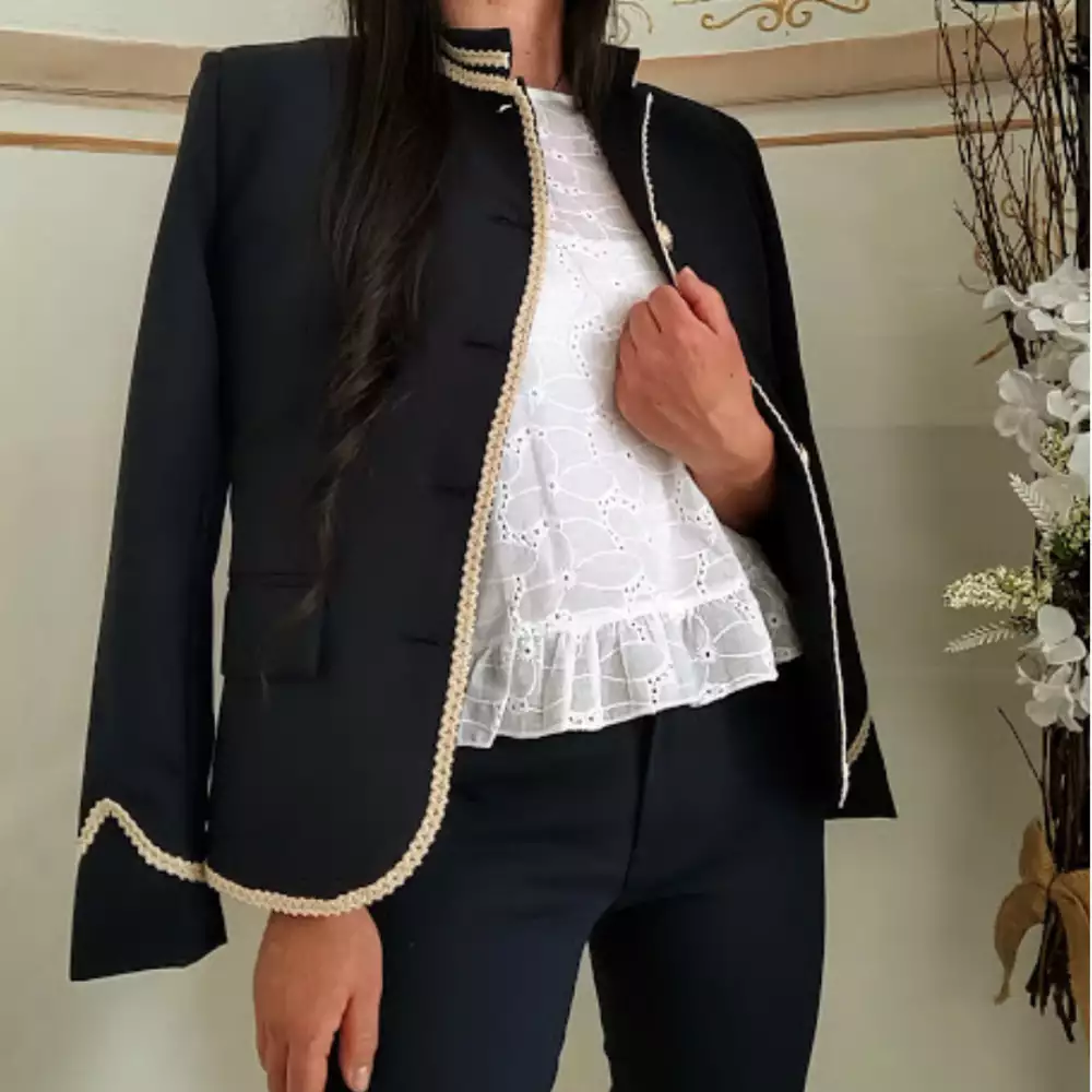 Blusa vintage blanca ojalillo con boleros talla M/L