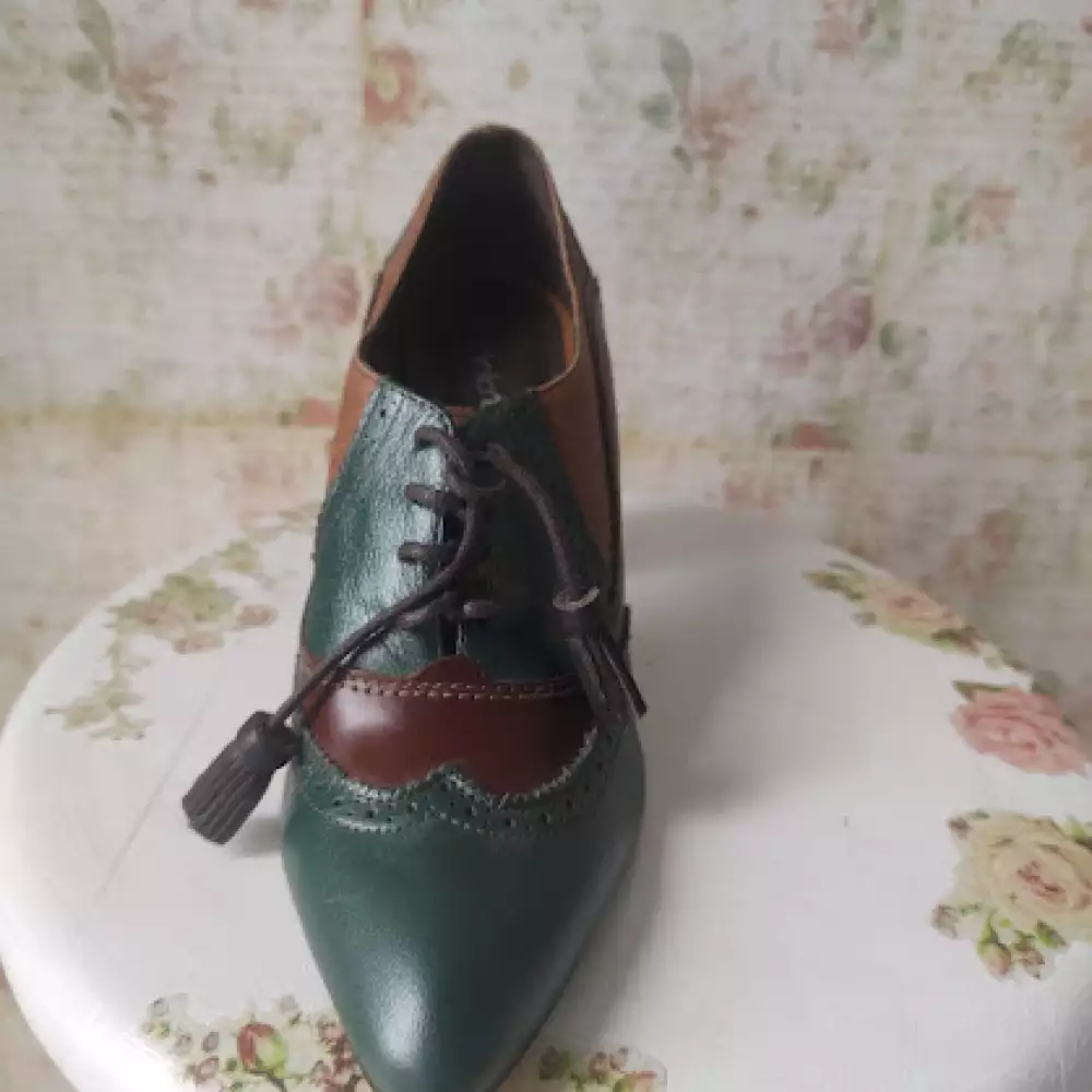 Botines vintage en cuero verde y miel talla 35