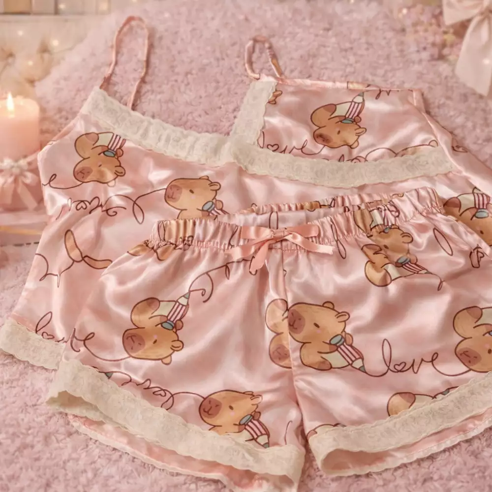 Pijama satinada de ositos para mujer rosada