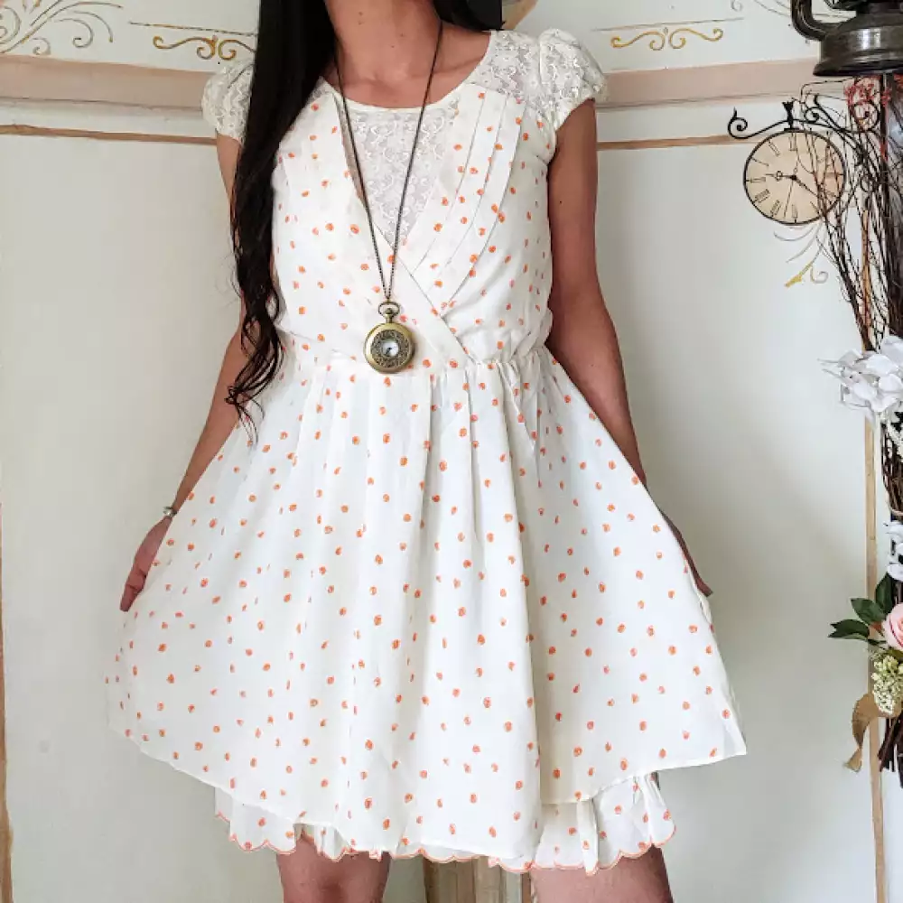 Vestido marfil vintage con encaje talla S/M