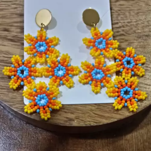 🌿 **Aretes "Florecer Étnico"** 🌿