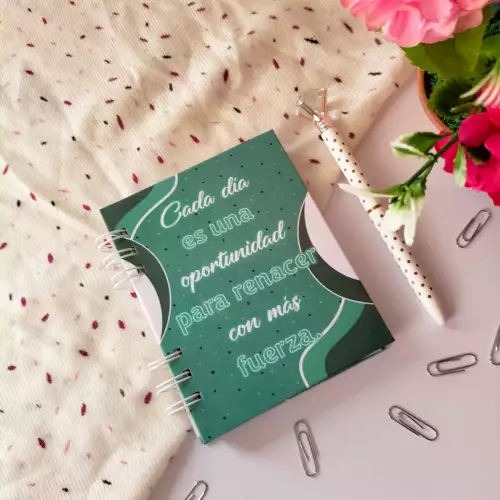 Agenda mini personalizada para mujer tamaño bolsillo