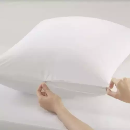 ALMOHADA SILICONADA 70X50+ PROTECTOR ANTIFLUIDOS DUO PACK