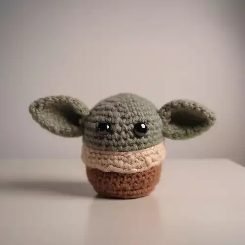 Amigurumi Mini Yoda Star Wars tejido a mano