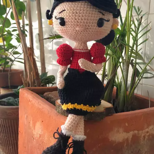 Amigurumi Olivia tejido a mano 35 cm hipoalergénico