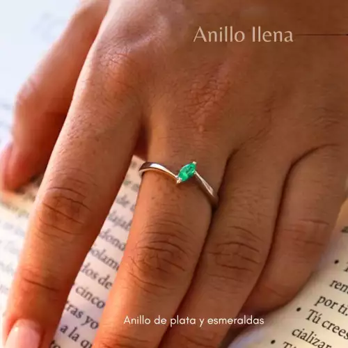 Anillo con esmeralda marquiz en plata 925 certificada