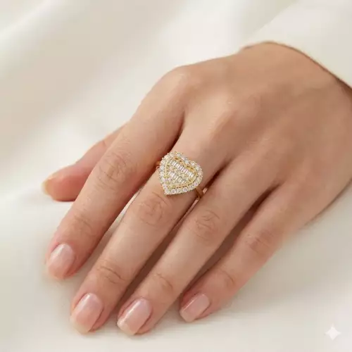 Anillo corazón con circones en rodio dorado para mujer