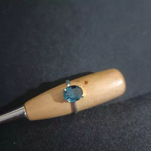 Anillo plata ley cristales Swarovski azul ovalado talla 7