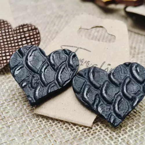 Aretes  en cuero Koraz hecho a mano hipoalergénico