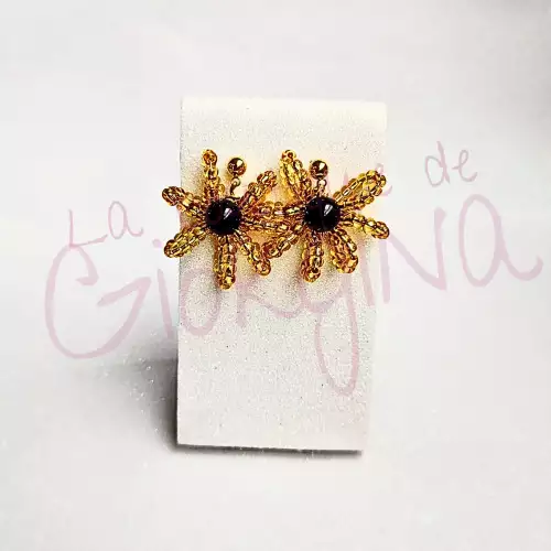 Aretes 3D mora luz