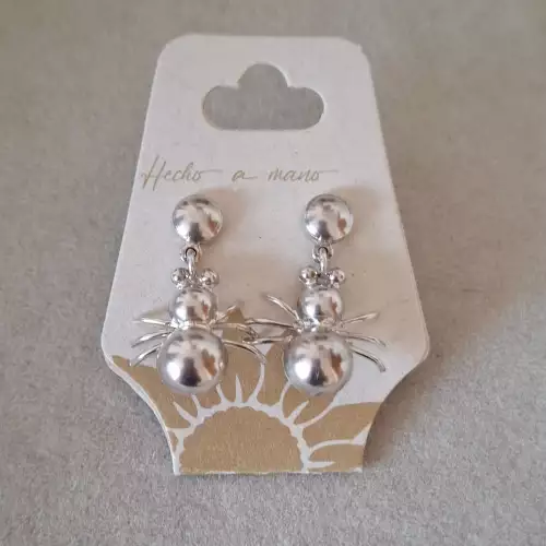 Aretes araña en plata 950 elaborados a mano