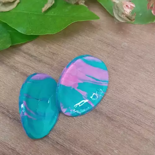 Aretes Aurora Mística hechos a mano colores degradados