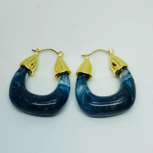 ARETES AZULES EN ACRILICO