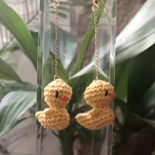 Aretes crochet pato largos en algodón mercerizado