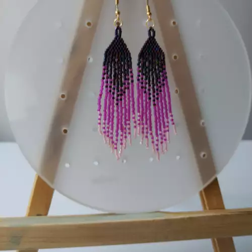 Aretes fucsia tejidos a mano en cristal Miyuki