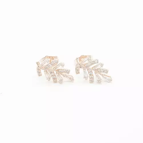 Aretes hojas luminosas en rodio diseño elegante