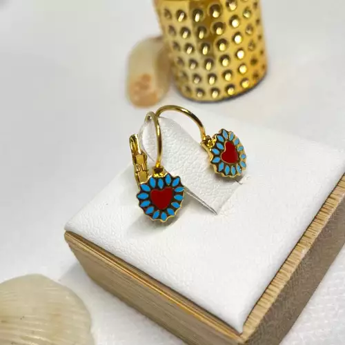 Aretes infantiles flor rosada con detalles acero