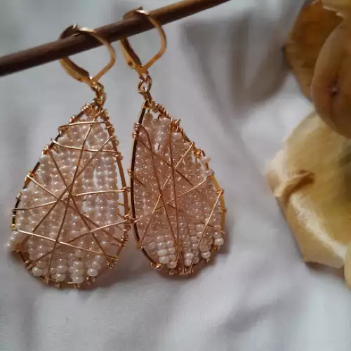 Aretes Lágrima en alambrismo