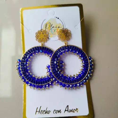Aretes mostacilla Maxiaros azul rey hecho a mano
