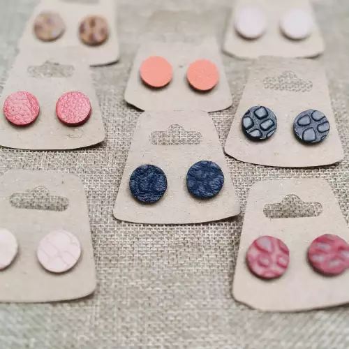 Aretes para mujer  Topitos Terralove en cuero