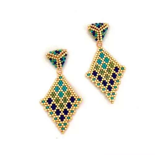 Aretes rombo miyuki flores azules verdes acabado dorado