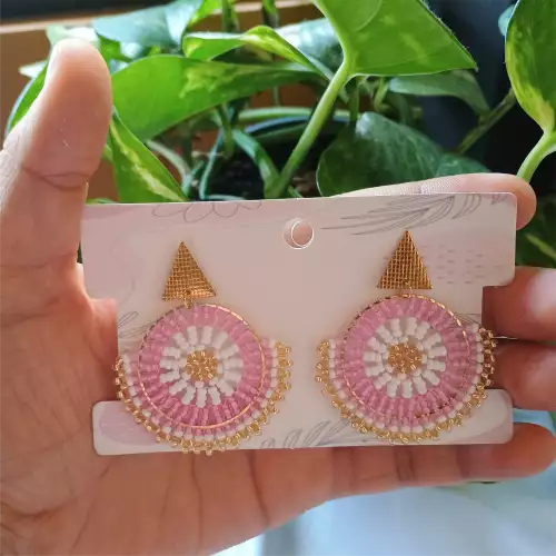 ARETES ROSA