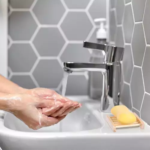 BambuDry 🌿 – Jabonera de bambú para mantener tu jabón seco y duradero