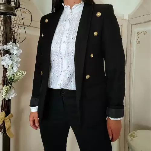 Blazer negro military elegante en poliéster