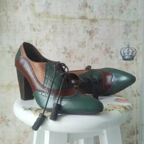 Botines vintage en cuero verde y miel talla 35