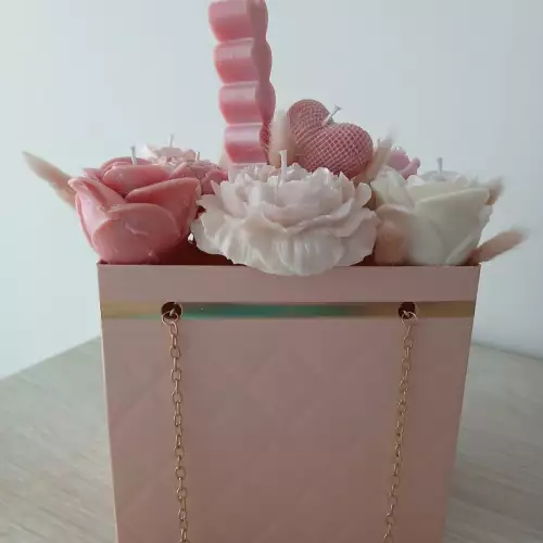 Bouquet aromático hecho a mano con velas florales