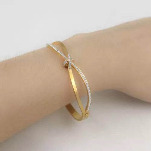 Brazalete en acero para ocasión especial