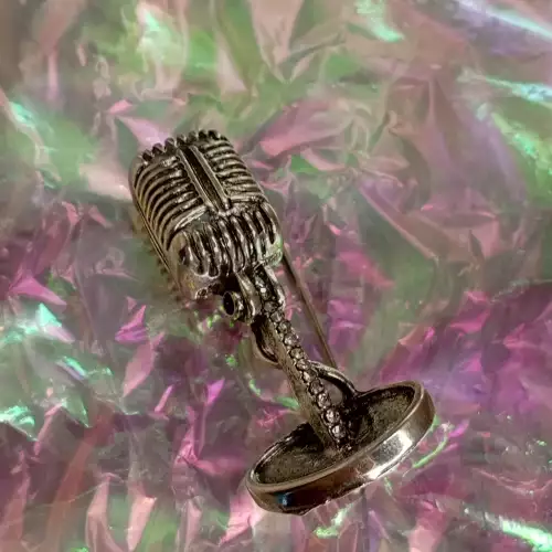Broche de micrófono 3D