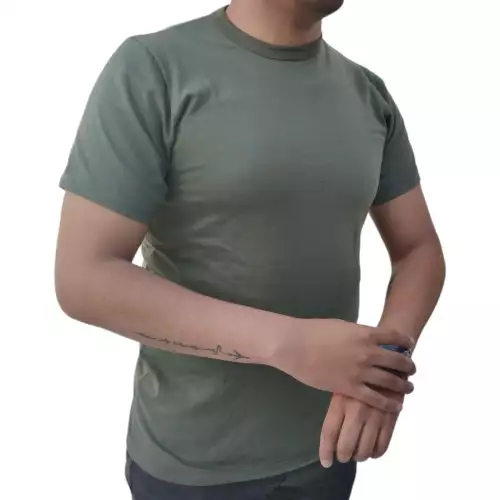 CAMISETA BASICA HOMBRE VERDE MILITAR