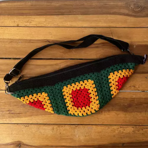Canguro tejido crochet rasta artesanal con cremallera