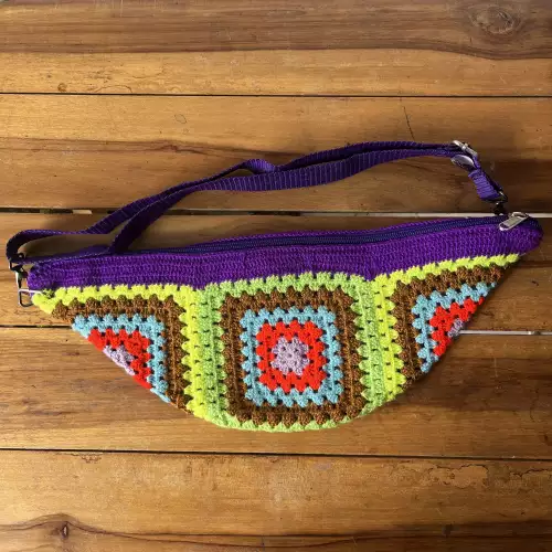Canguro tejido crochet unisex hecho a mano