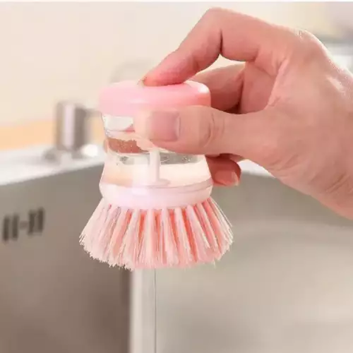 Cepillo para loza con dispensador de jabón integrado