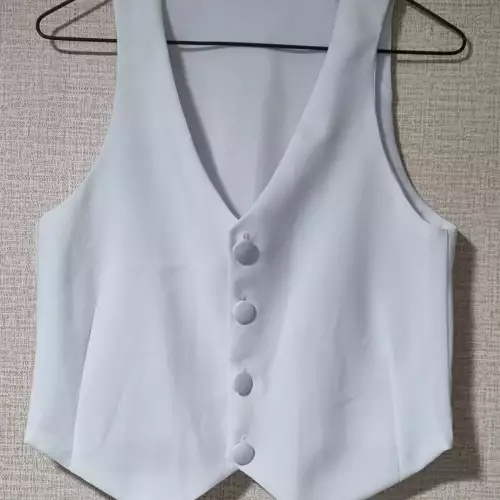 Chaleco blanco tipo sastre