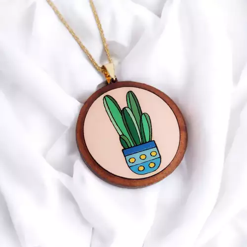 Collar artesanal maceta cactus madera pintada