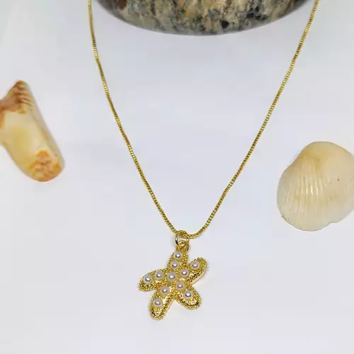 Collar cadena estrella de mar con perlas dorado