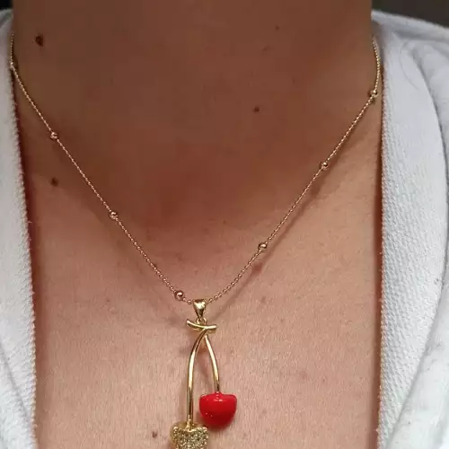 Collar cereza rodio dorado con zircones y rojo