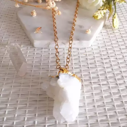 collar cuarzo cristal en bruto